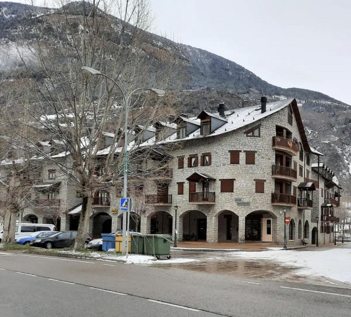 Check-In Casas El Rincon Apartman Benasque Kültér fotó